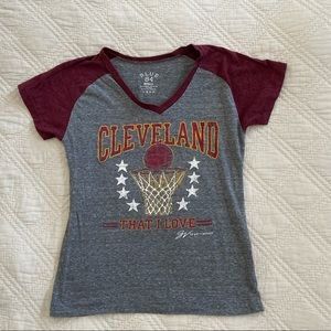 gv art cleveland that i love basketball tee shirt